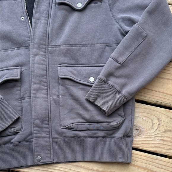 The North Face Men’s Large Gray Fleece Zip Up Buttons Hooded Jacket - Picture 4 of 8